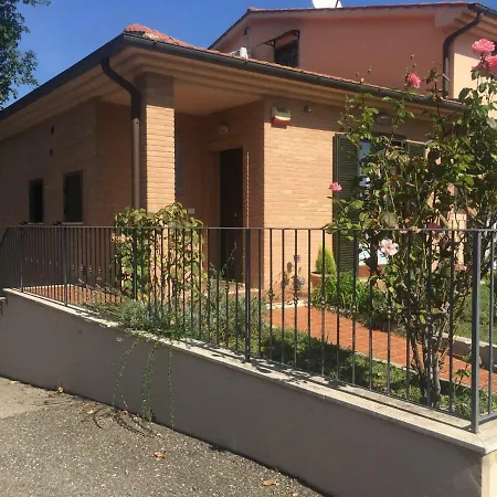 Rosmery House Sinalunga