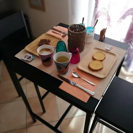 Alojamento de Acomodação e Pequeno-almoço Rosmery House *